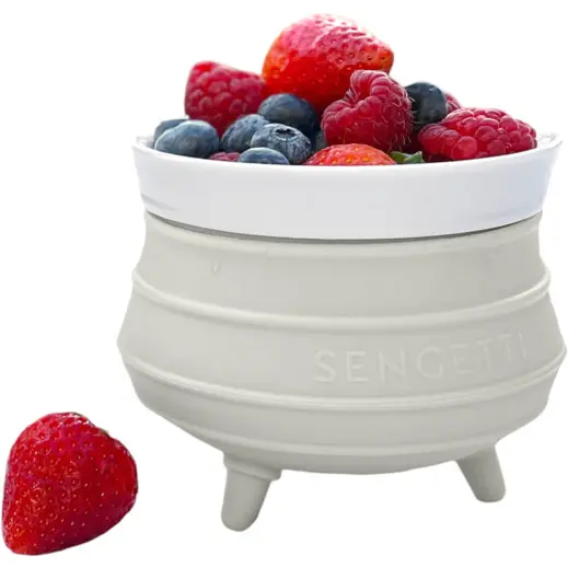 Andy Cartwright Sengetti Medium Potjie Pot Display Berries
